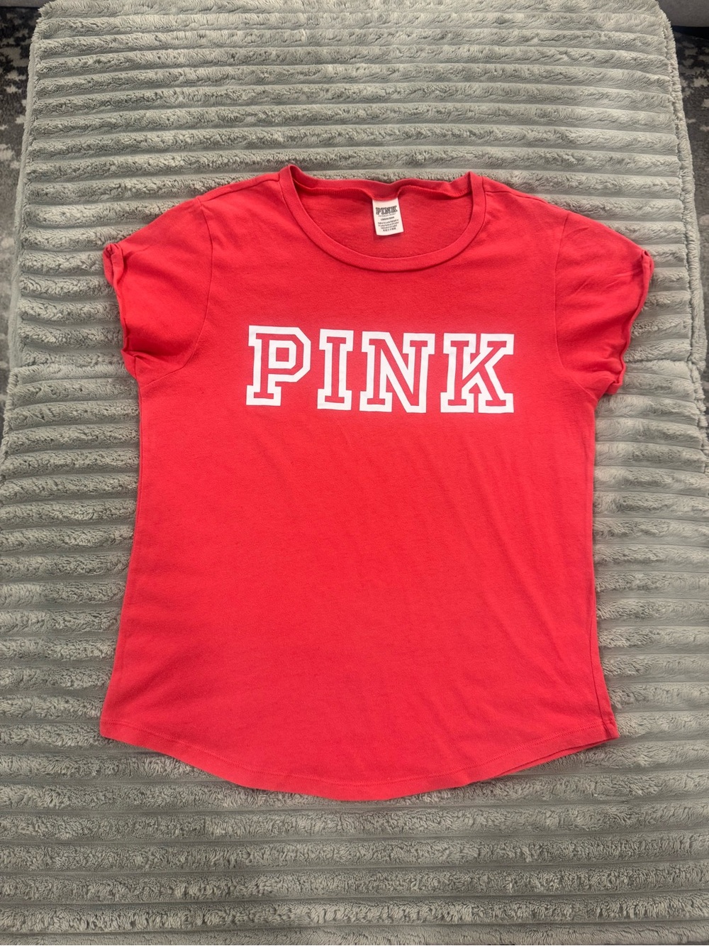 PINK Victoria's Secret Coral-Red Logo Tee
